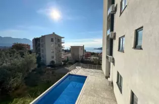 Квартира с одной спальней в Бечичи