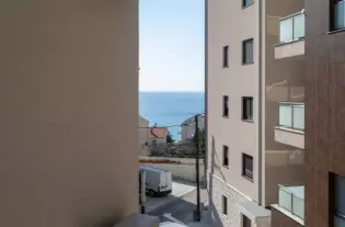 Квартира с двумя спальнями в Бечичи