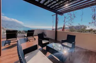 Квартира с двумя спальнями в Бечичи