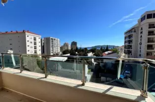 Квартира с двумя спальнями в Бечичи