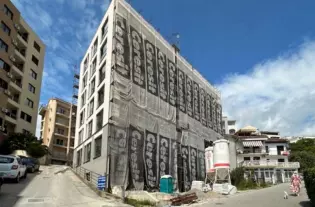 Новая квартира с тремя спальнями в Бечичи