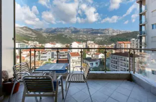 Квартира с одной спальней в Будве