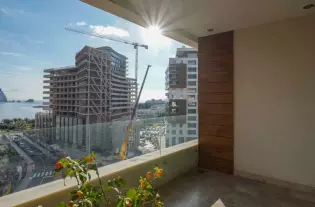 Квартира с двумя спальнями в Будве