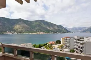 Квартира с двумя спальнями в Доброте