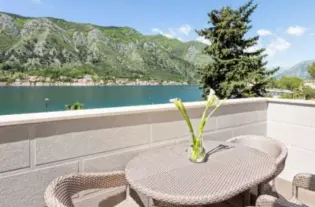 Квартира с двумя спальнями в Доброте