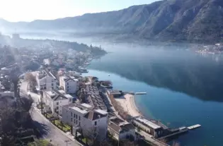 Новая квартира с двумя спальнями в Доброте