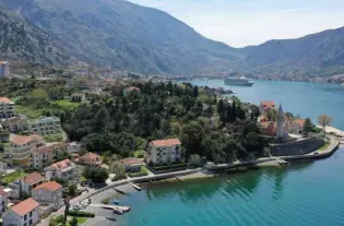 Квартира с двумя спальнями в Доброте