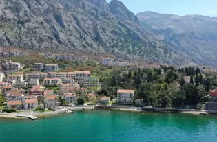 Квартира с двумя спальнями в Доброте