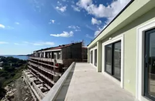 Квартира с двумя спальнями в Каменово