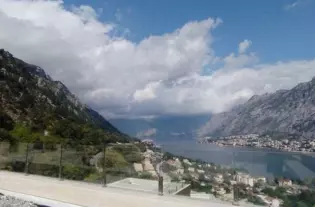 Квартиры в новом комплексе в Которе