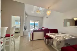 Квартира с тремя спальнями в Шушане