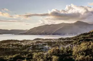 Квартира студия в Тивате