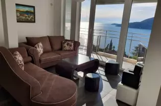 Квартира сдвумя спальнями в Топла