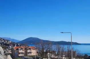 Квартира с двумя спальнями в Игало