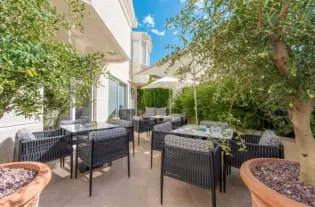 Отель 4* на 9 номеров в Будве