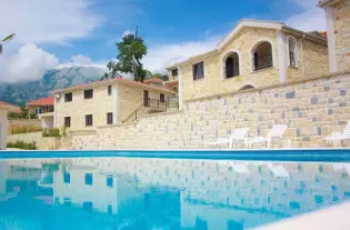 Закрытый клубный комплекс в Баре