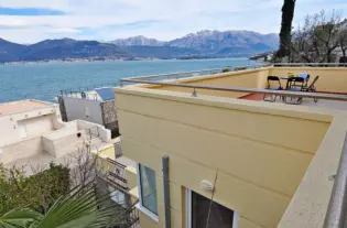 Вилла с четырьмя спальнями в Крашичи