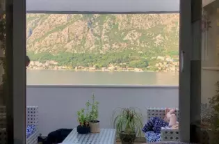 Вилла с шестью спальнями в Прчани