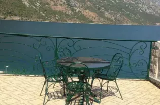 Дом с пятью спальнями  в Столиве