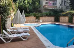 Современная квартира в комплексе в центре Алании (38800)