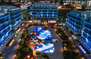 Просторный Duplex 3+1 с панорамным видом в ЖК в районе Каргыджак (41800)