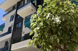 Квартира 1+1 от инвестора в центре Алании, пляж Клеопатра (14500)