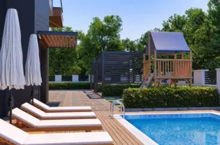 Апартаменты у моря на этапе строительства в Махмутлар, Алания (00107)