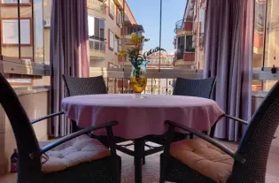 Просторная квартира с 2 балконами в живописном районе Оба (31800)