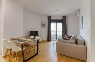 1-комнатная квартира 41 м² с видом на море – Бечичи
