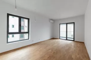 Просторная квартира 64 м² в Бечичи с видом на море