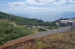 Продается участок в поселке Кримовица