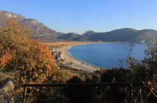 Участок с видом на море
