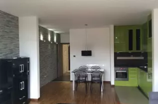 Квартира с 1й спальней в комплексе с бассейном в Пржно