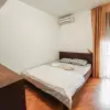 Светлая квартира с 3 спальнями, 78 м², Будва