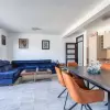 Квартира 71 м² с панорамным видом на море в Бечичи