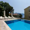 Квартира с видом на море, Бьела
