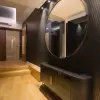 Роскошная двухкомнатная квартира с дизайнерским интерьером в центре Будвы.