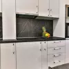Квартира с тремя спальнями в Бечичах, 86м²