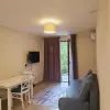 Два уютных меблированных апартамента площадью 37 м² и 44 м² с собственными террасами по 16 м² и парковкой в Топла, Герцег-Нови, напрямую от застройщика.