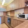 Квартира с двумя спальными комнатами в доме с бассейном в Будве