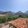 Дом с просторным участком в Старом Баре с видом на горы