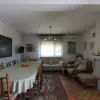 Просторный дом с большим двором в Зеленике