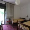 Просторный дом с большим двором в Зеленике