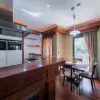 Квартира с двумя спальными комнатами недалеко от моря в Которе