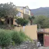 Двухэтажный дом в Каменари с видом на море